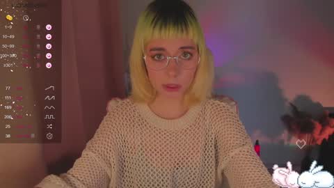 Snapshot of mylaweb chatting on December 18, 2024, 8:42 am MylaFlores online show from December 18, 2024, 8:42 am