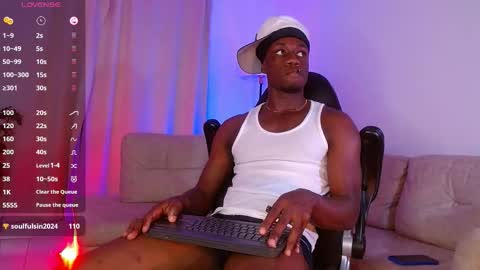 Mylo Wallace  online show from January 16, 2026, 1:53 am