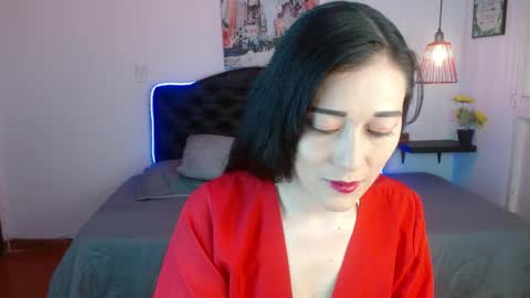 Snapshot of mylu_xx chatting on May 21, 2026, 1:40 pm MYLU online show from May 21, 2026, 1:40 pm
