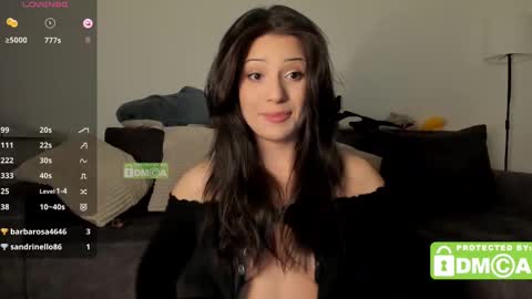 Snapshot of mymelisa chatting on February 26, 2025, 6:32 pm hey its Mel online show from February 26, 2025, 6:32 pm