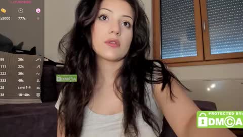 Snapshot of mymelisa chatting on March 4, 2025, 11:08 am hey its Mel online show from March 4, 2025, 11:08 am
