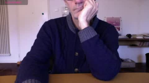 Snapshot of mynakedbeach chatting on April 17, 2026, 4:48 am Bi sexy guy lovense hush is on private is open or password show tip if you like. online show from April 17, 2026, 4:48 am