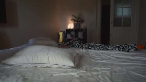 Snapshot of mynaughtynights chatting on July 23, 2026, 11:52 am Sima online show from July 23, 2026, 11:52 am