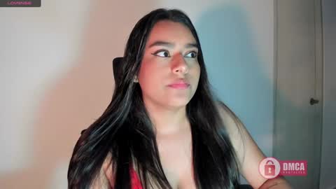 Snapshot of mypretty_isabella chatting on December 28, 2024, 2:54 am Bella online show from December 28, 2024, 2:54 am