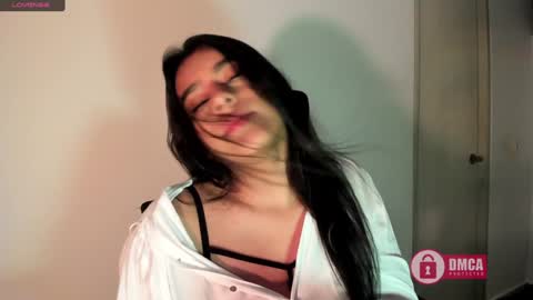 Snapshot of mypretty_isabella chatting on December 28, 2024, 11:26 pm Bella online show from December 28, 2024, 11:26 pm