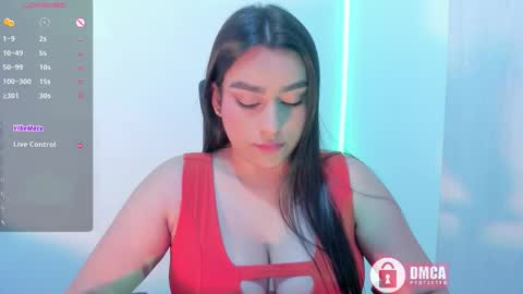 Snapshot of mypretty_isabella chatting on December 4, 2025, 12:53 am Bella online show from December 4, 2025, 12:53 am