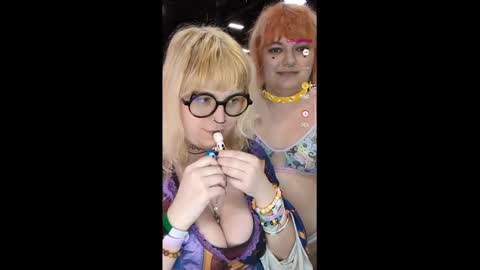 Snapshot of myrtlemystic chatting on October 24, 2025, 10:06 pm Myrtle Faust online show from October 24, 2025, 10:06 pm