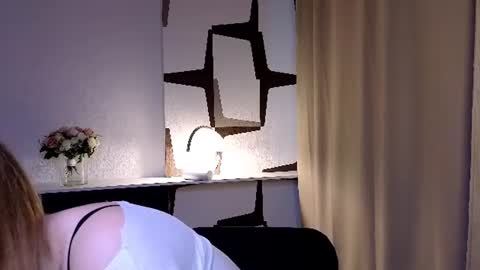 Snapshot of mysmila chatting on July 8, 2026, 1:26 pm mysmila online show from July 8, 2026, 1:26 pm