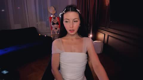 Snapshot of mysstica chatting on September 8, 2025, 11:37 pm Maria online show from September 8, 2025, 11:37 pm