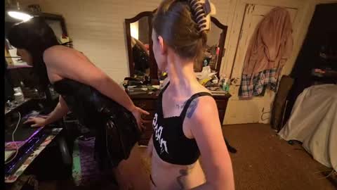 Snapshot of mysteryblue62 chatting on May 24, 2026, 1:21 am Mystery Blue and Mistress Prude online show from May 24, 2026, 1:21 am