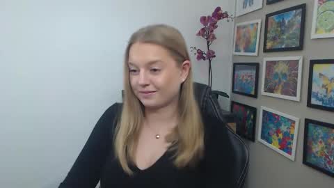 Snapshot of mysteryericax chatting on March 24, 2026, 12:54 pm Erica online show from March 24, 2026, 12:54 pm