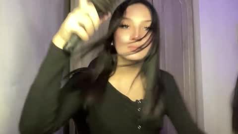Snapshot of mysteryman_xxx chatting on May 19, 2026, 10:10 am UR GIRL NEXTDOOR online show from May 19, 2026, 10:10 am