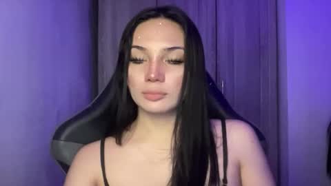 Snapshot of mysteryman_xxx chatting on May 20, 2026, 8:04 pm UR GIRL NEXTDOOR online show from May 20, 2026, 8:04 pm