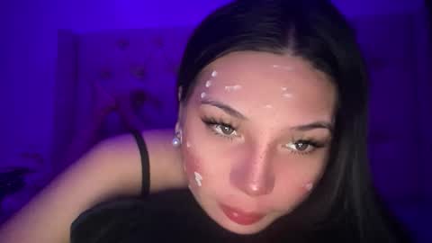 Snapshot of mysteryman_xxx chatting on May 21, 2026, 11:06 am UR GIRL NEXTDOOR online show from May 21, 2026, 11:06 am