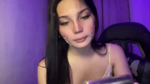 Snapshot of mysteryman_xxx chatting on May 28, 2026, 2:03 pm UR GIRL NEXTDOOR online show from May 28, 2026, 2:03 pm