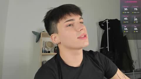 Snapshot of mystic_evan chatting on November 27, 2025, 5:37 pm Evan Brown online show from November 27, 2025, 5:37 pm