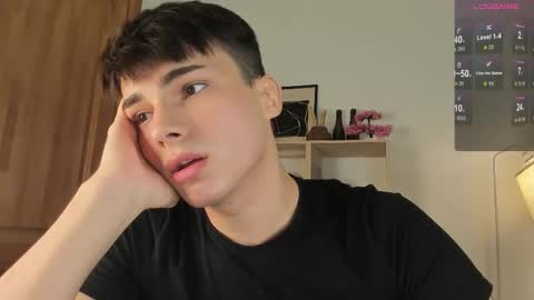 Snapshot of mystic_evan chatting on November 29, 2025, 10:35 pm Evan Brown online show from November 29, 2025, 10:35 pm