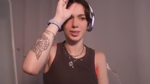 MILLI online show from December 1, 2025, 9:36 am