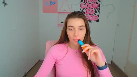 Amelia online show from May 13, 2026, 5:38 am