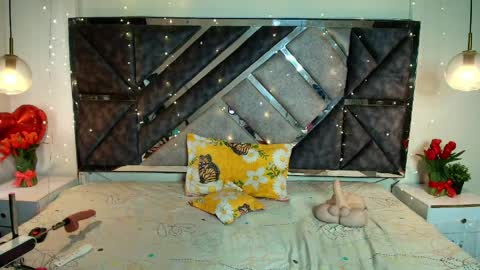 Mystic  online show from April 3, 2026, 1:31 pm