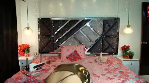 Mystic  online show from April 4, 2026, 6:16 pm