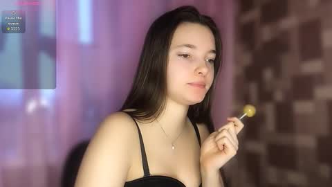 Leya online show from March 5, 2026, 3:24 am