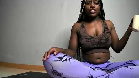 Mysubkitty online show from April 8, 2026, 10:21 pm