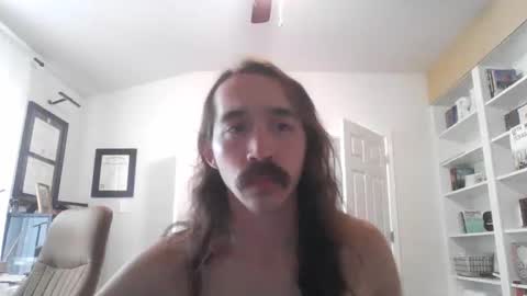 mythrowawayatx online show from March 2, 2025, 7:12 pm