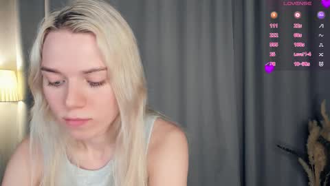 Olivia or just olive online show from November 9, 2025, 8:07 pm