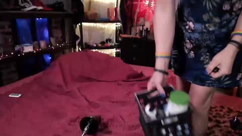 Jade Nyxxx online show from November 16, 2025, 7:03 am