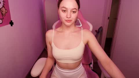 Eva  online show from January 3, 2025, 6:46 pm