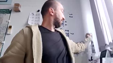 Snapshot of n22day22 chatting on September 16, 2025, 7:53 am Mr Bigmagnum online show from September 16, 2025, 7:53 am