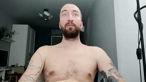 Snapshot of n22day22 chatting on September 23, 2025, 9:51 pm Mr Bigmagnum online show from September 23, 2025, 9:51 pm