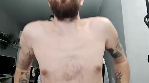 Snapshot of n22day22 chatting on October 6, 2025, 10:07 pm Mr Bigmagnum online show from October 6, 2025, 10:07 pm