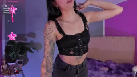 Snapshot of naath_ chatting on November 1, 2025, 10:01 pm anny online show from November 1, 2025, 10:01 pm