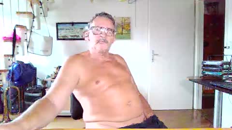 Snapshot of nacktputzer20171 chatting on September 24, 2025, 3:26 pm Mach mich heiss mit Token bis zum Orgasmus online show from September 24, 2025, 3:26 pm