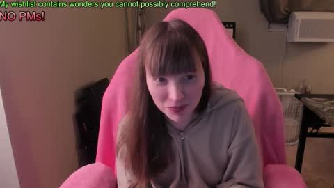 Snapshot of nacmar chatting on November 19, 2025, 11:43 am Natalie Marlo online show from November 19, 2025, 11:43 am