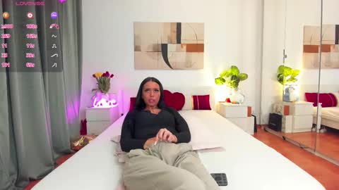 Nadia online show from March 8, 2025, 6:26 pm