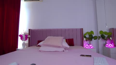 Snapshot of nadeen_ chatting on June 28, 2026, 2:56 pm Nadia online show from June 28, 2026, 2:56 pm
