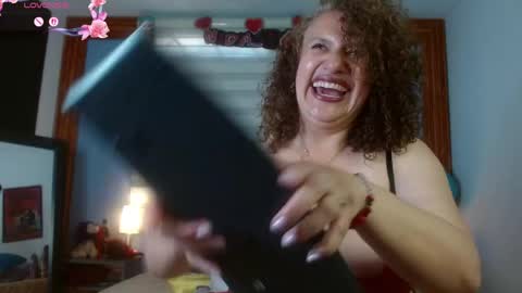 Snapshot of nadia_84 chatting on May 9, 2026, 2:00 pm nadia_84 online show from May 9, 2026, 2:00 pm