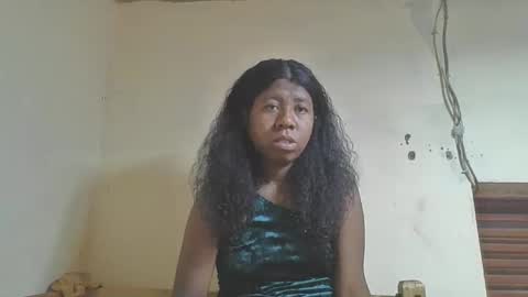 nadiasando online show from December 1, 2025, 7:57 am