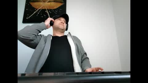 Nadir online show from February 24, 2026, 6:11 am