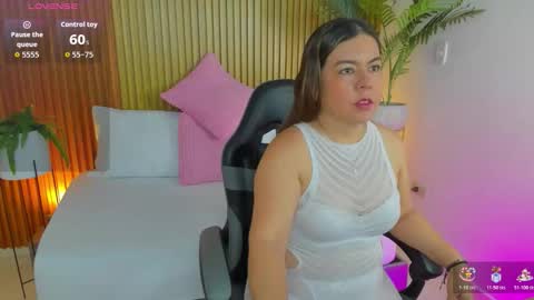 N A H I A online show from March 25, 2026, 12:22 pm