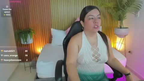 Snapshot of nahia_13 chatting on July 17, 2026, 12:23 pm N A H I A online show from July 17, 2026, 12:23 pm