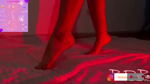 NAHIARA EVANS online show from March 25, 2026, 10:05 pm