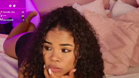 Snapshot of nahiarareina chatting on April 29, 2026, 5:30 pm NahiaraReina online show from April 29, 2026, 5:30 pm