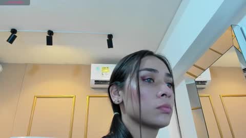 Snapshot of nahimithompson chatting on October 25, 2025, 7:08 pm Nahimi online show from October 25, 2025, 7:08 pm