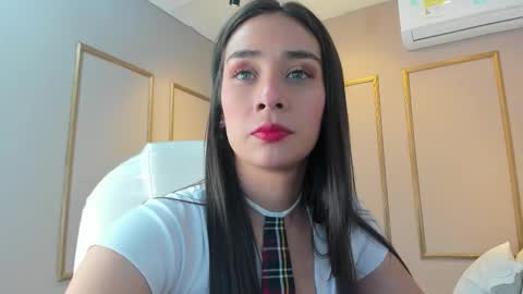 Snapshot of nahimithompson chatting on November 28, 2025, 7:27 pm Nahimi online show from November 28, 2025, 7:27 pm