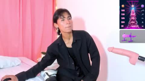  Naomi  online show from December 21, 2025, 6:59 pm