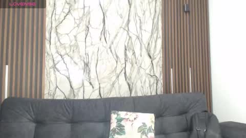 Laura online show from February 12, 2026, 8:59 pm